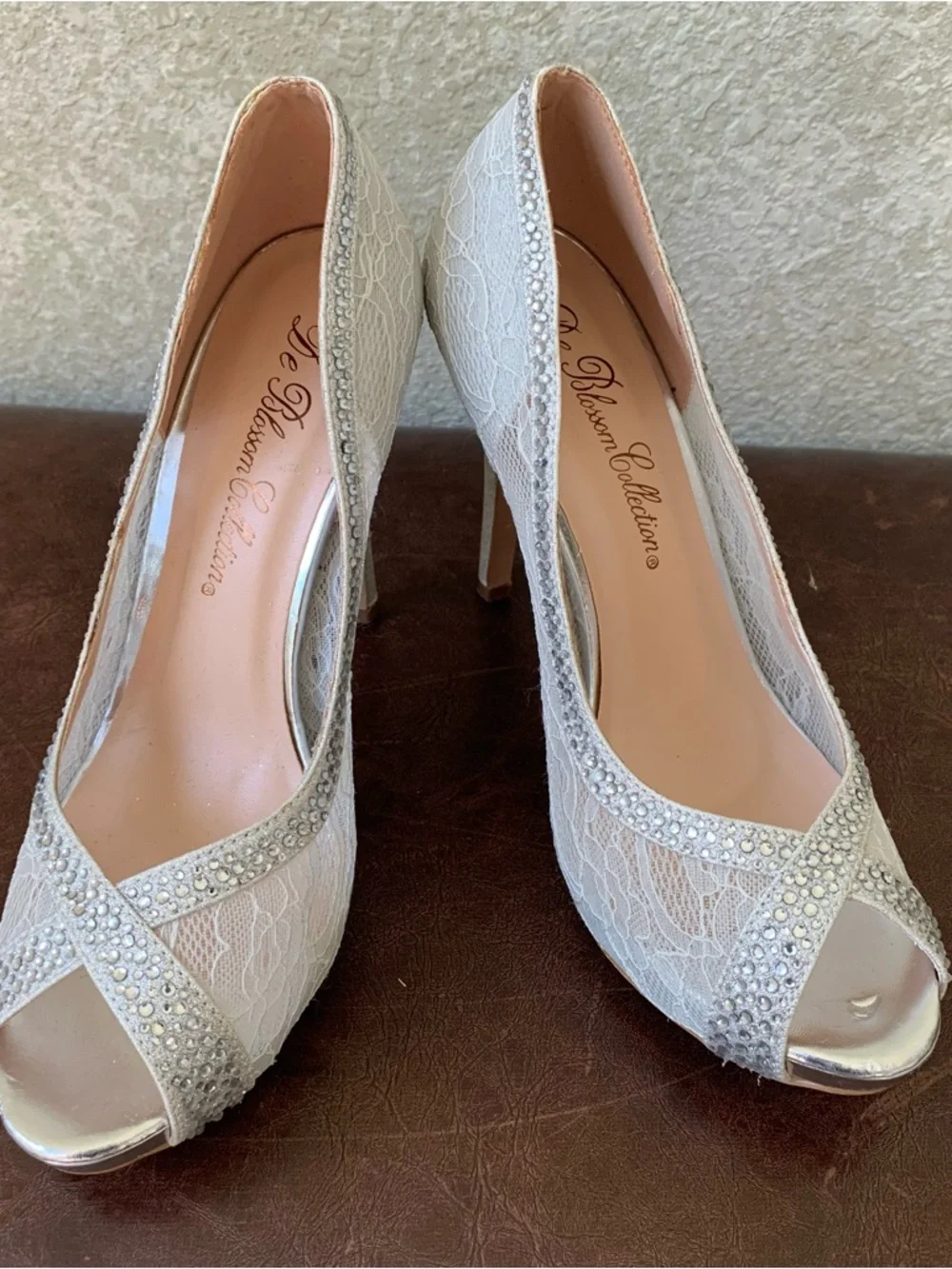 De Blossom Collection White Lace Rhinestone Peep-Toe Heels 7.5 Bride Wedding
